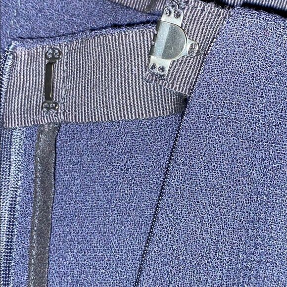 Oscar De La Renta Silk Pencil Skirt - Picture 8 of 9